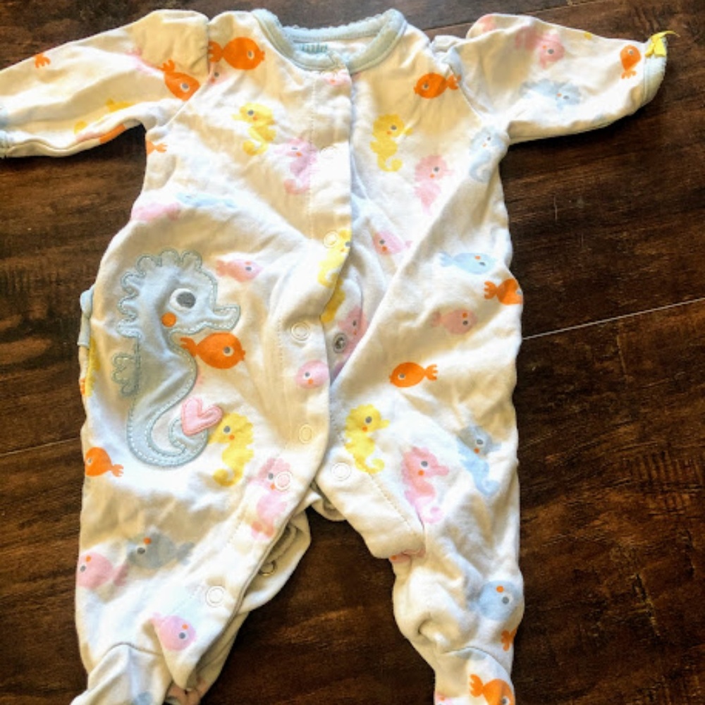 Pajama Set - Picture 4 of 4